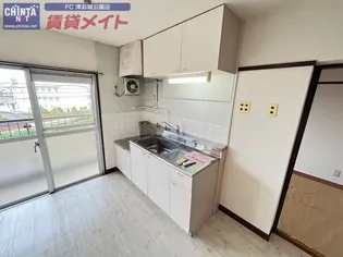 新町ハイツ【3階】のキッチン