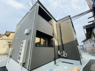 ハリースローリー【2階】の外観