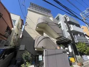 東京都世田谷区三軒茶屋1【マンション】の外観