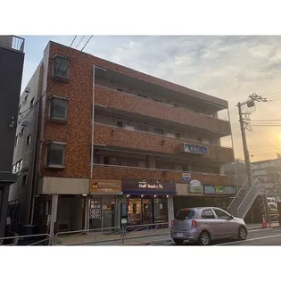 東京都八王子市初沢町【マンション】の外観