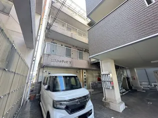 高知県高知市桜井町1【マンション】の外観