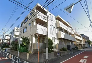 ベルーガ【3階】の外観