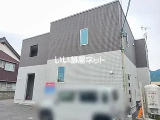 コート稲岡の画像