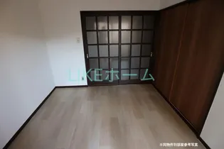 光ハイツ【1階】の居間