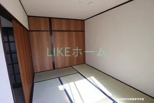 光ハイツ【1階】の居間