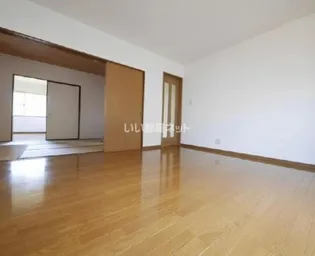 ラ・フォーレ大和【2階】の内装