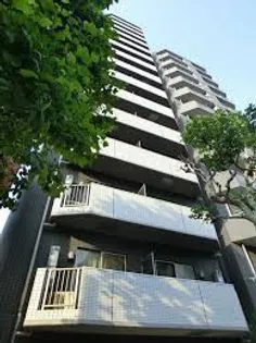 レガリアタワーレジデンス【2階】の外観