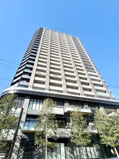 パークタワー向ヶ丘遊園【8階】の外観