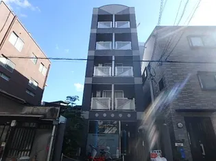 ピラタスの画像