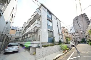 東京都新宿区西新宿4【アパート】の外観