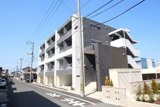 エトワール ポレール III号館【2階】の外観