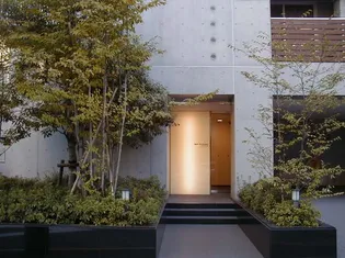 アピス市ヶ谷【3階】の外観