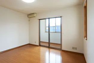 Mハイツ【2階】の居間