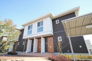 エスポワ-ルD棟【1階】の外観