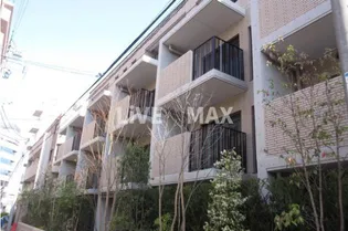 代々木の杜 緑邸【1階】の外観