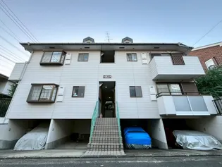 東京都調布市緑ケ丘1【アパート】の外観