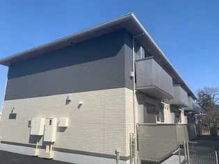 ファミリア【2階】の外観