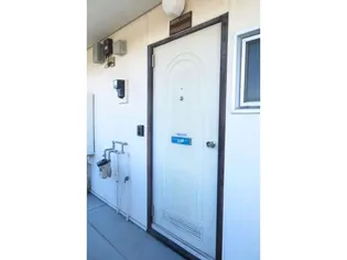 スナオハイツ(山王町)【2階】の玄関