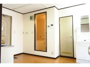 スナオハイツ(山王町)【2階】の居間