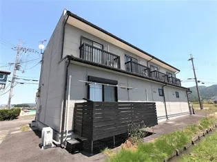 滋賀県東近江市湯屋町【アパート】の外観