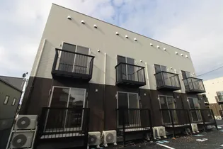 ベアドゥメゾンA【1階】の外観