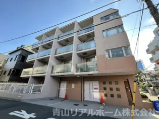 イトーピア神宮外苑エストゥディオ【5階】の外観