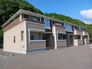 ファミール ラセムⅢの画像