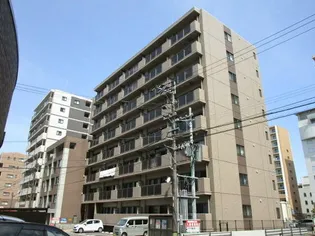 サンクレスト上野の森【1階】の外観