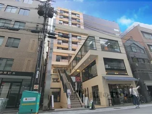 烏丸アネックス【9階】の外観