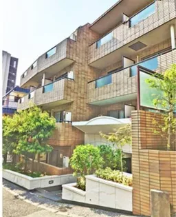 東京都新宿区払方町【マンション】の外観