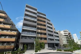 ルフォンプログレ志村坂上【4階】の外観