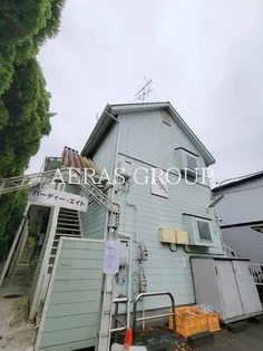 バーディーエイト【1階】の外観