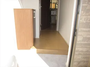 レティシア【1階】の玄関