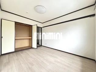 エステート羽津 C棟【2階】の内装