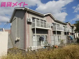 サイレンス芸濃【2階】の外観