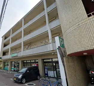 カーサ・エストレーラ【3階】の外観