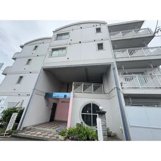 静清第一ハイツ【1階】の外観