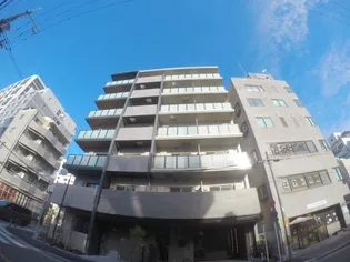 ロイヤルパークヒルズうめきた【2階】の外観