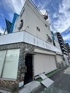 ヴィラ・リバーサイド【2階】の外観