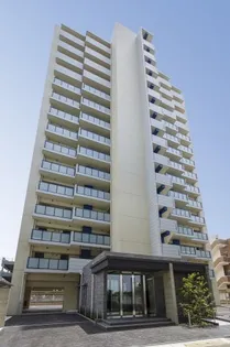 サヴォイラ・マリナ ドゥ ハカタ【3階】の外観