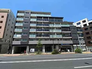 フェニシア学芸大学【5階】の外観