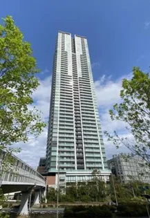 シエリアタワー千里中央【36階】の外観