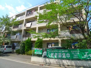 サンホワイト南浦和【2階】の外観