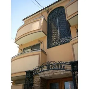 プチグランデヌベールの画像