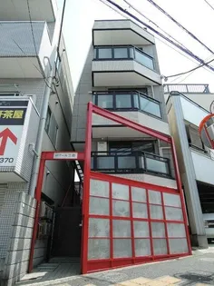 ロワール三宿【3階】の外観