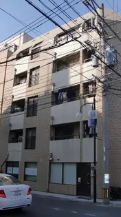 シャトレー名山【2階】の外観