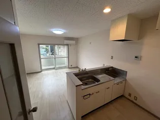 コンフォート木花 B【1階】の居間