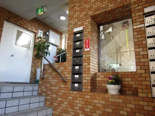 高橋ビル【4階】の地図