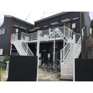 神奈川県厚木市三田【アパート】の外観