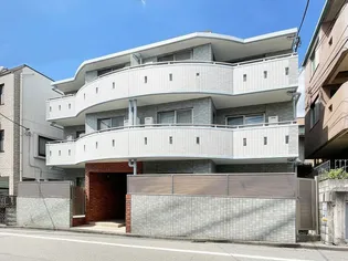 クレストコートの画像